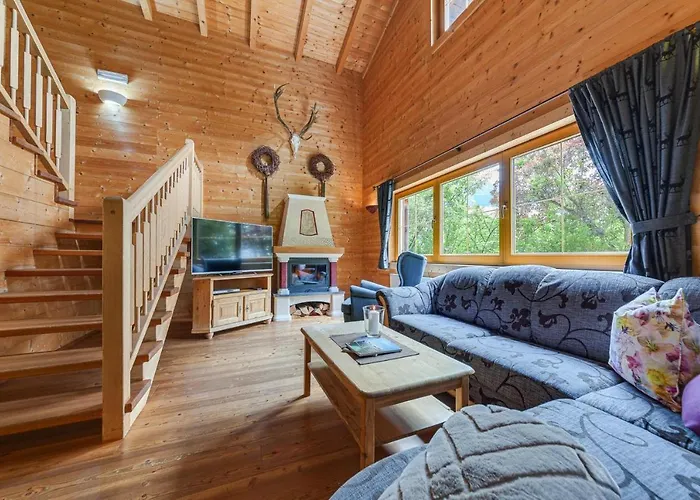 Chalet In Near Spieljochbahn Lift Fuegen