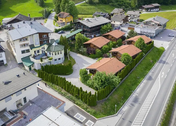 In Near Spieljochbahn Lift シャレー